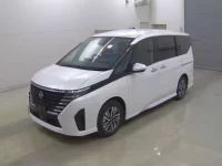 Nissan SERENA лот № 55 оценка 3.5  с аукциона в Японии 2