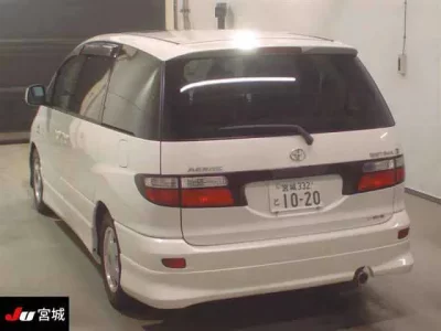 Toyota ESTIMA  с аукциона в Японии