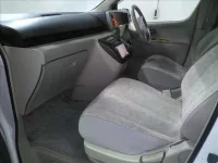 Nissan ELGRAND лот № 4044 оценка R  с аукциона в Японии 2