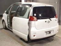 Toyota PORTE лот № 8888 оценка R  с аукциона в Японии 1