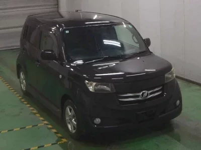 Toyota BB  с аукциона в Японии