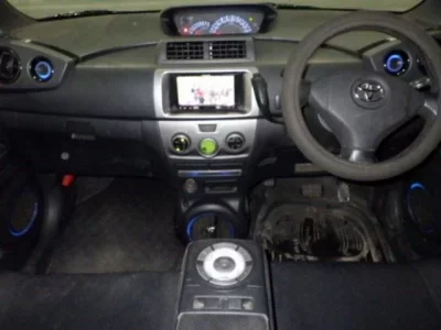 Toyota BB  с аукциона в Японии