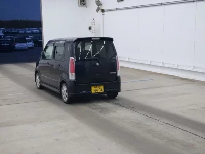 Suzuki WAGON R  с аукциона в Японии