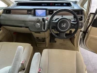 Honda STEP WAGON лот № 2522 оценка 3.5  с аукциона в Японии 4