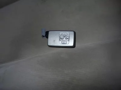 Toyota ESTIMA  с аукциона в Японии