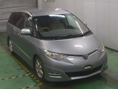 Toyota ESTIMA  с аукциона в Японии