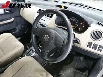 Suzuki SWIFT  с аукциона в Японии
