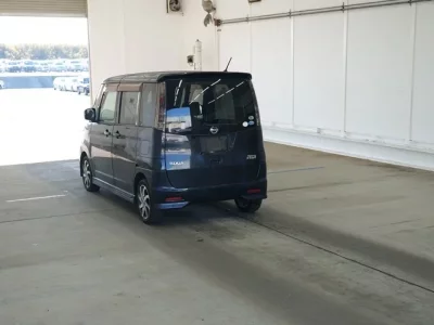 Nissan ROOX  с аукциона в Японии