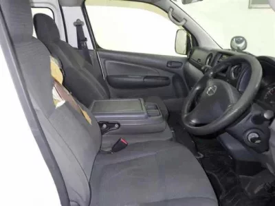 Nissan CARAVAN VAN  с аукциона в Японии