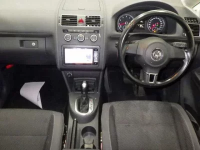 Volkswagen GOLF TOURAN