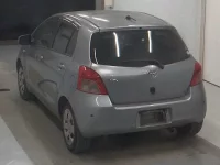 Toyota VITZ лот № 5179 оценка 3.5  с аукциона в Японии 1