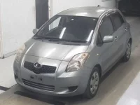 Toyota VITZ лот № 5179 оценка 3.5  с аукциона в Японии 2