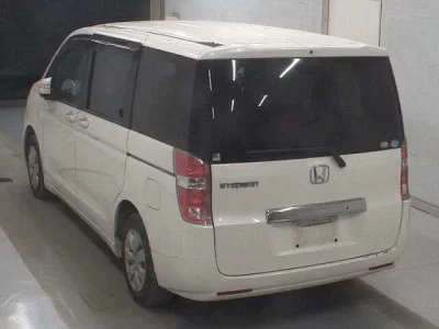 Honda STEP WAGON  с аукциона в Японии