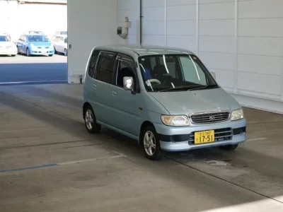 Daihatsu MOVE  с аукциона в Японии