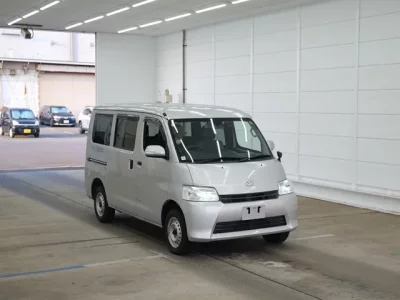 Mazda BONGO VAN