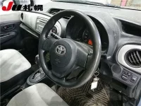 Toyota VITZ лот № 1538 оценка 3  с аукциона в Японии 2