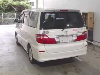 Toyota ALPHARD лот № 186 оценка 3.5  с аукциона в Японии 1