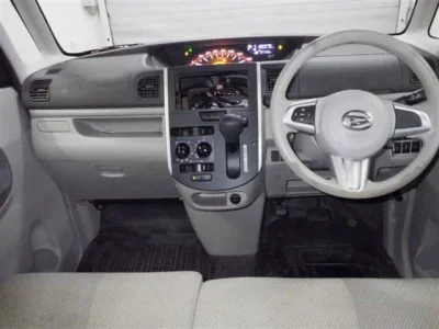 Daihatsu TANTO  с аукциона в Японии