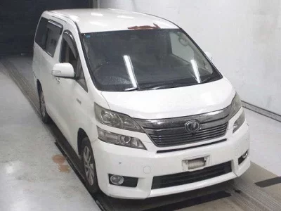 Toyota VELLFIRE  с аукциона в Японии