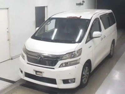 Toyota VELLFIRE  с аукциона в Японии