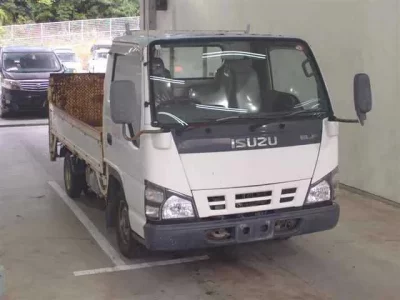 Isuzu ELF