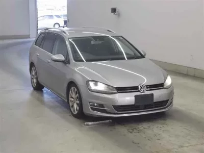 Volkswagen GOLF VARIANT  с аукциона в Японии