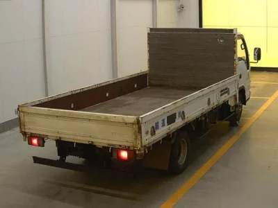 Isuzu ELF  с аукциона в Японии