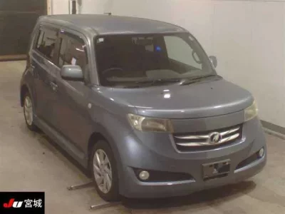 Toyota BB  с аукциона в Японии