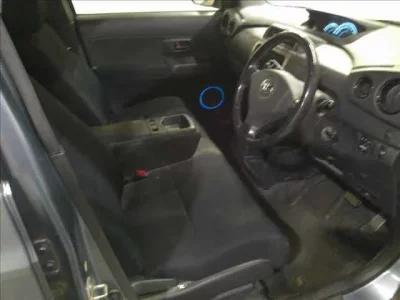 Toyota BB  с аукциона в Японии