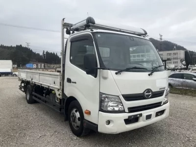 Hino DUTRO  с аукциона в Японии