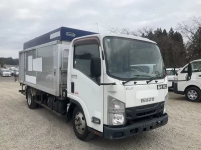 Isuzu ELF