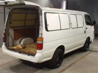 Toyota HIACE лот № 8952 оценка R  с аукциона в Японии 4