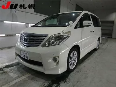 Toyota ALPHARD  с аукциона в Японии