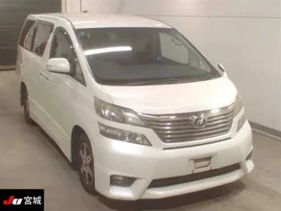 Toyota VELLFIRE  с аукциона в Японии
