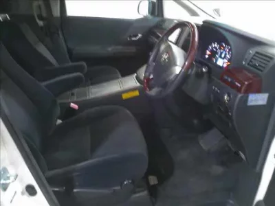 Toyota VELLFIRE  с аукциона в Японии