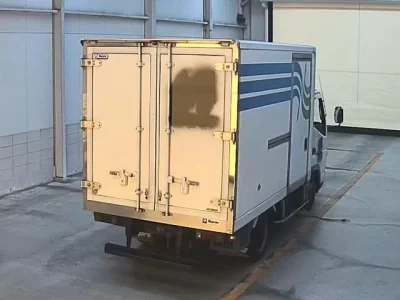 Mitsubishi CANTER  с аукциона в Японии