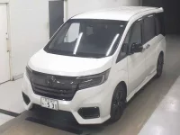 Honda STEP WAGON лот № 3533 оценка 4.5  с аукциона в Японии 3