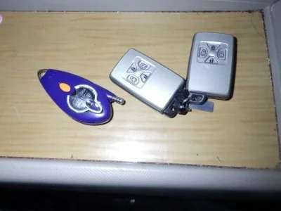 Toyota ESTIMA  с аукциона в Японии