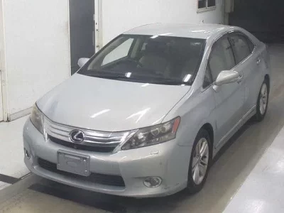 Lexus HS  с аукциона в Японии