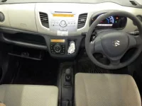 Suzuki WAGON R лот № 3001 оценка 3.5  с аукциона в Японии 2