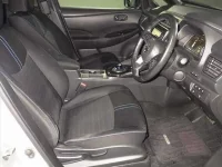 Nissan LEAF лот № 3092 оценка 3.5  с аукциона в Японии 8