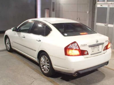 Nissan FUGA