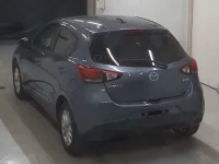 Mazda DEMIO лот № 3006 оценка R  с аукциона в Японии 1