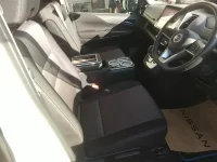 Nissan SERENA лот № 4409 оценка 3.5  с аукциона в Японии 5