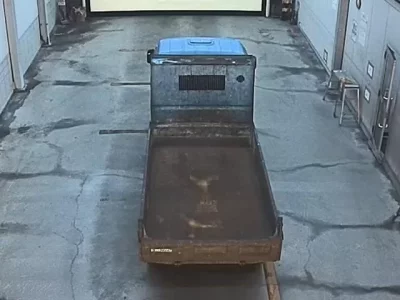 Isuzu ELF  с аукциона в Японии