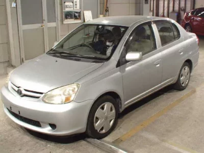 Toyota PLATZ