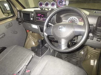 Nissan CLIPPER TRUCK