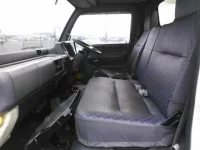 Nissan TRUCK лот № 9010 оценка R  с аукциона в Японии 2