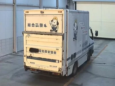 Mitsubishi CANTER  с аукциона в Японии