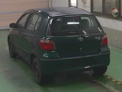 Toyota VITZ  с аукциона в Японии